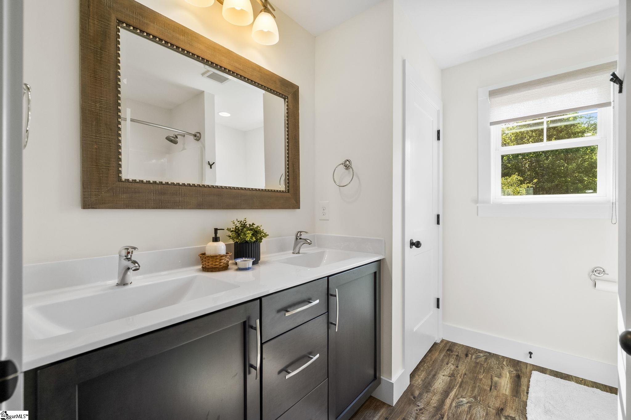 4588 Highway 14 Greer, SC 29651 - Photo 18 of 50