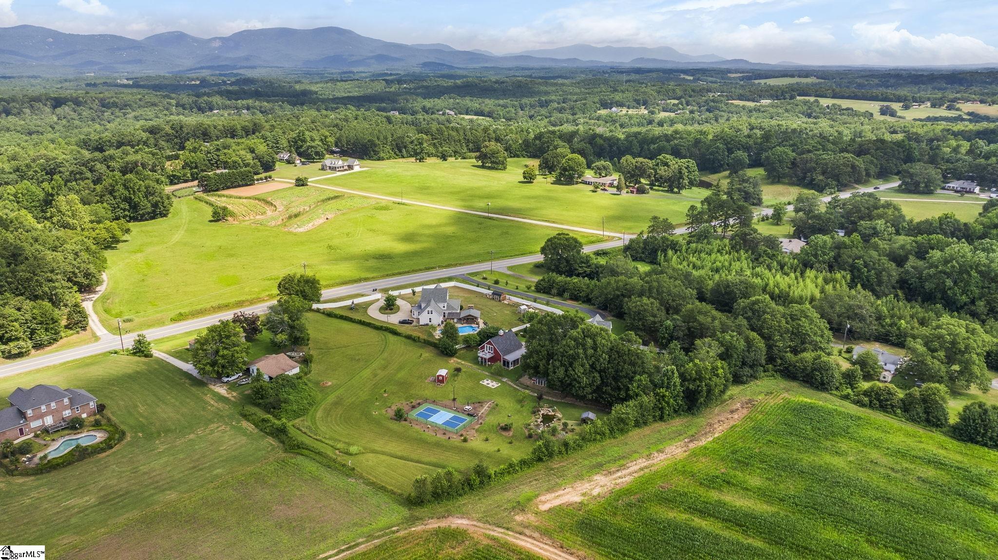 4588 Highway 14 Greer, SC 29651 - Photo 2 of 50