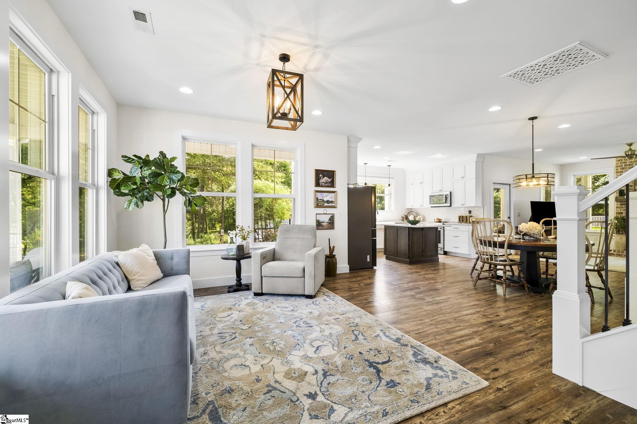 4588 Highway 14 Greer, SC 29651 - Photo 4 of 50