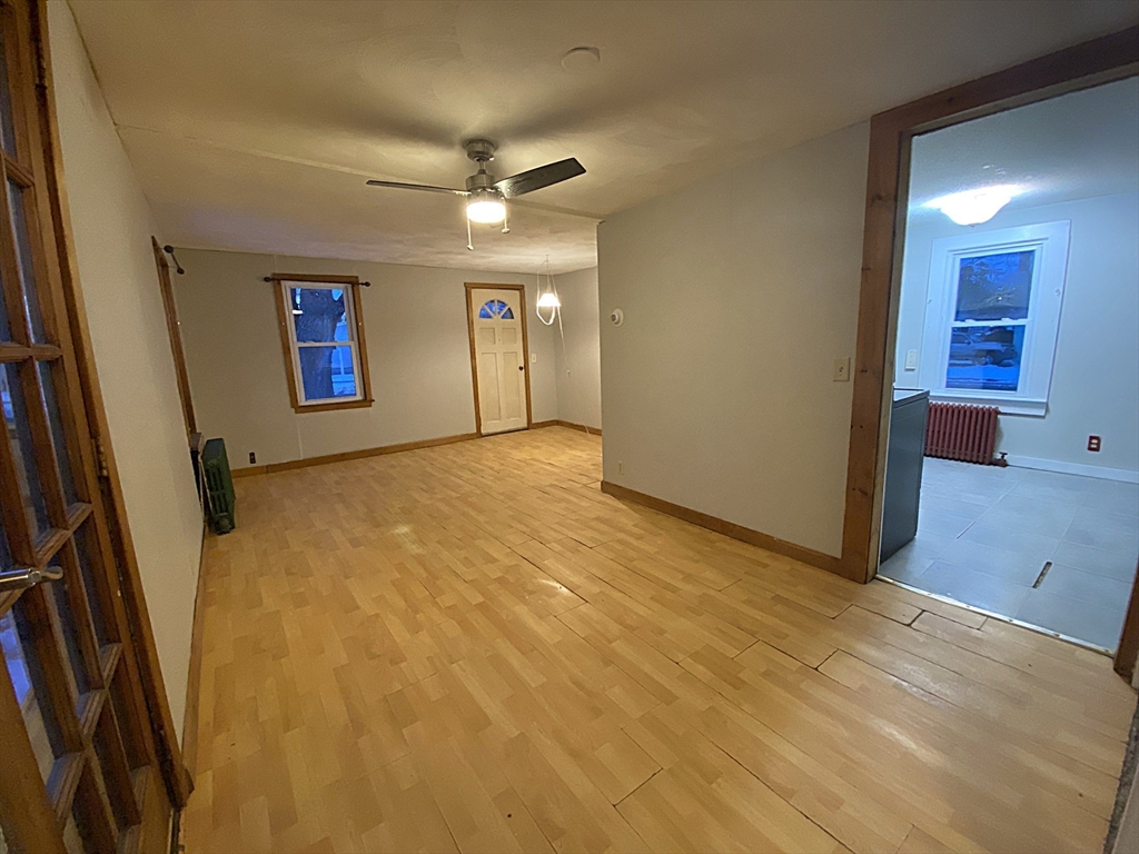 135 Lucerne Road Springfield, MA 01119 - Photo 9 of 15