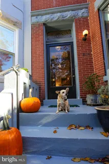 $1,700,000 | 814 Massachusetts Avenue Northeast, Washington, DC 20002