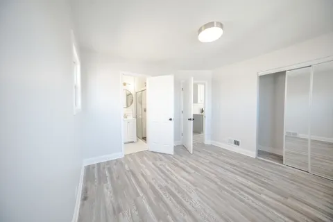 $2,550 | 2242 North Lavergne Avenue, Unit 2, Chicago, IL 60639
