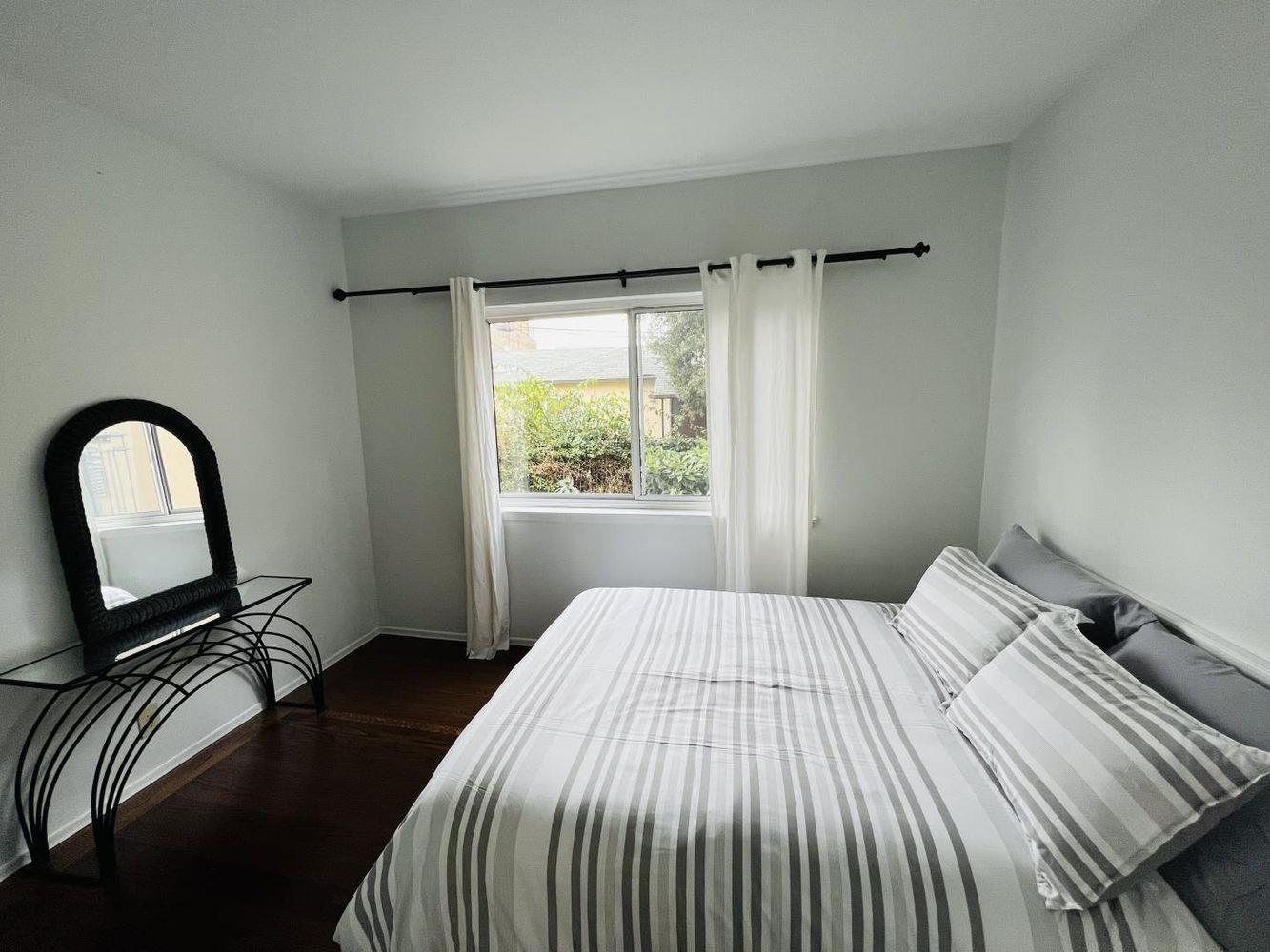 1405 Bellevue Avenue, Unit 3, Burlingame, CA 94010 Compass