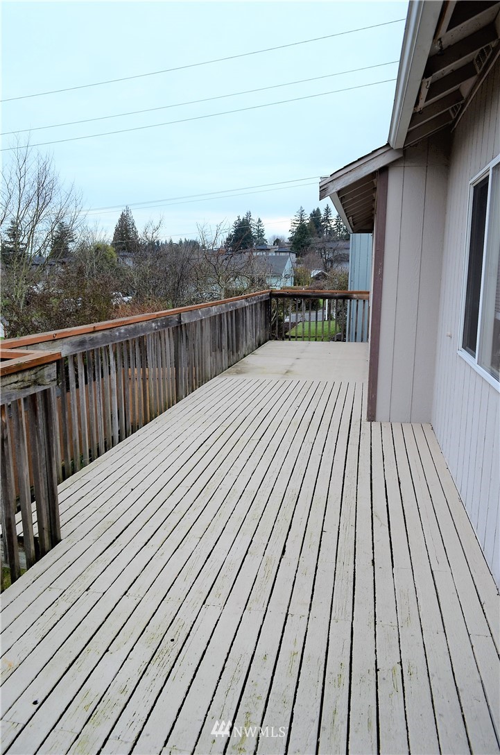 1173 Monterey Avenue Northeast Renton, WA 98056 - Photo 24 of 25