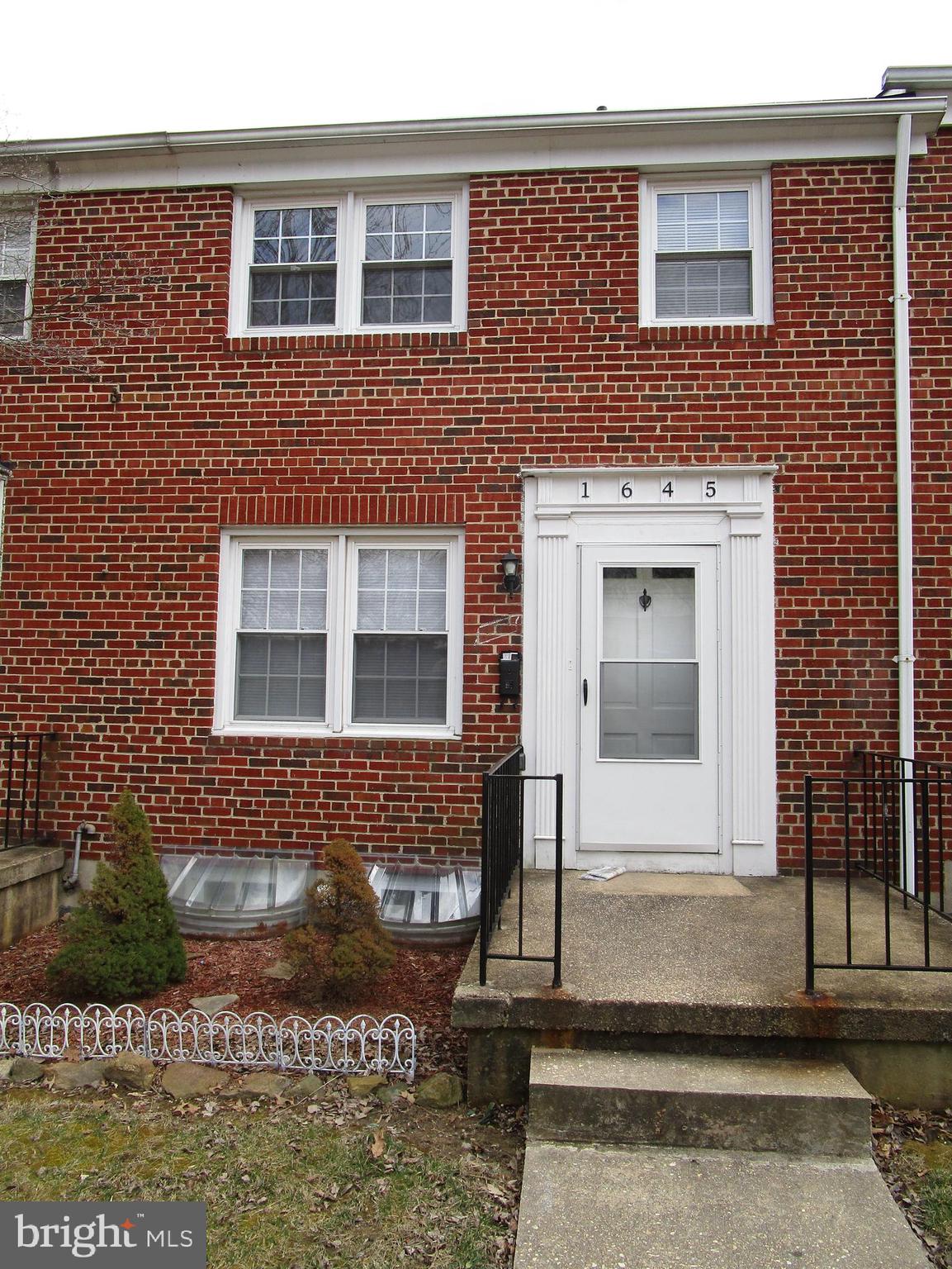 1645 Langford Road Baltimore, MD 21207 - Photo 2 of 17 Front