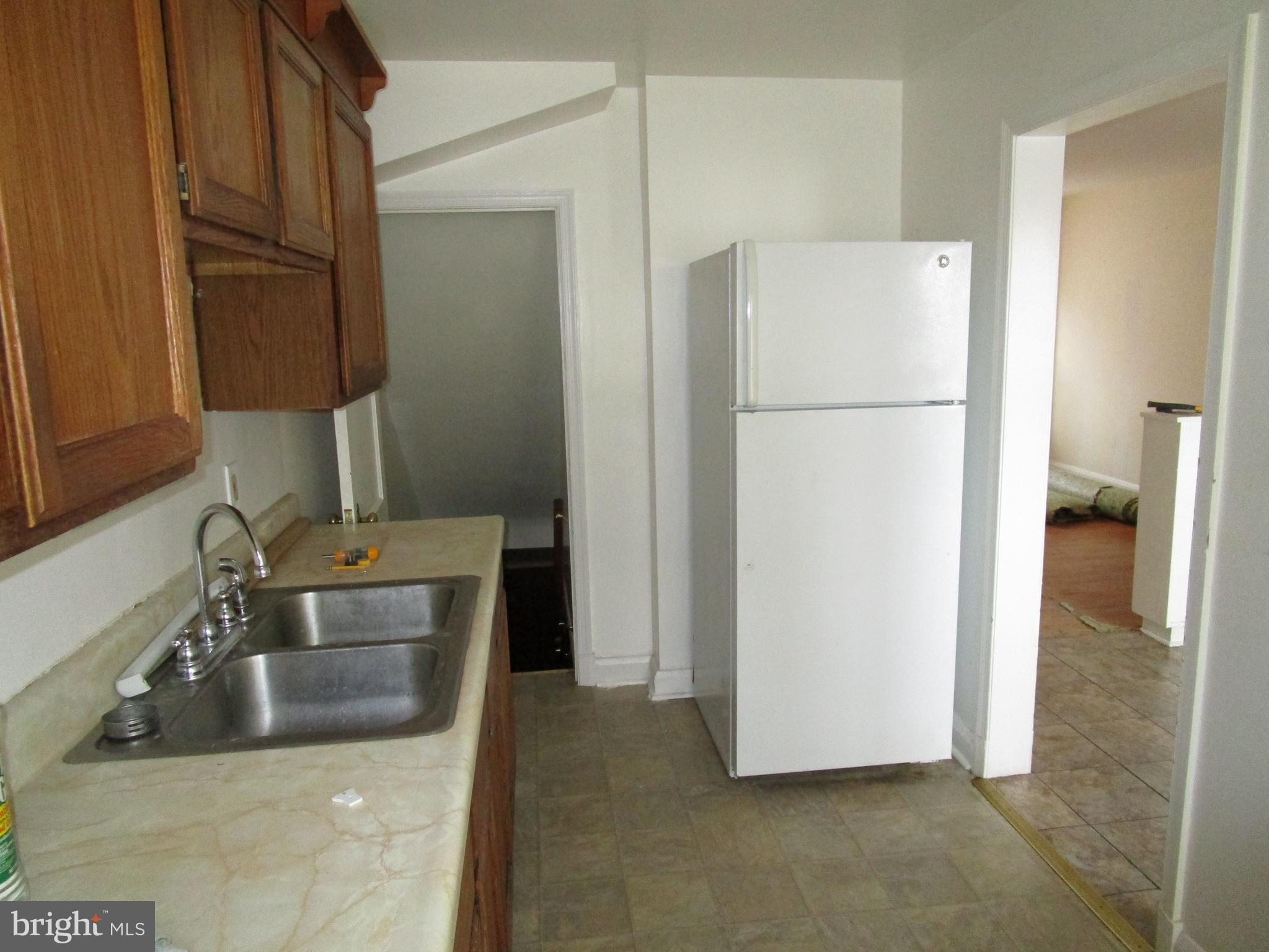 1645 Langford Road Baltimore, MD 21207 - Photo 6 of 17 Kitchen