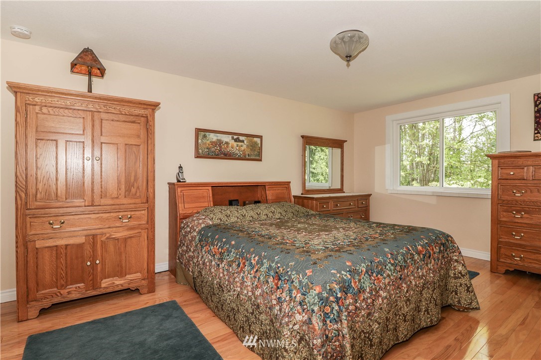 23430 11th Avenue West Bothell, WA 98021 - Photo 13 of 25