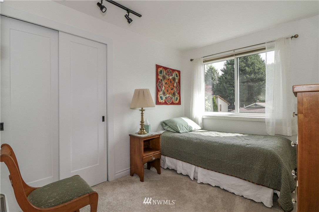 23430 11th Avenue West Bothell, WA 98021 - Photo 16 of 25