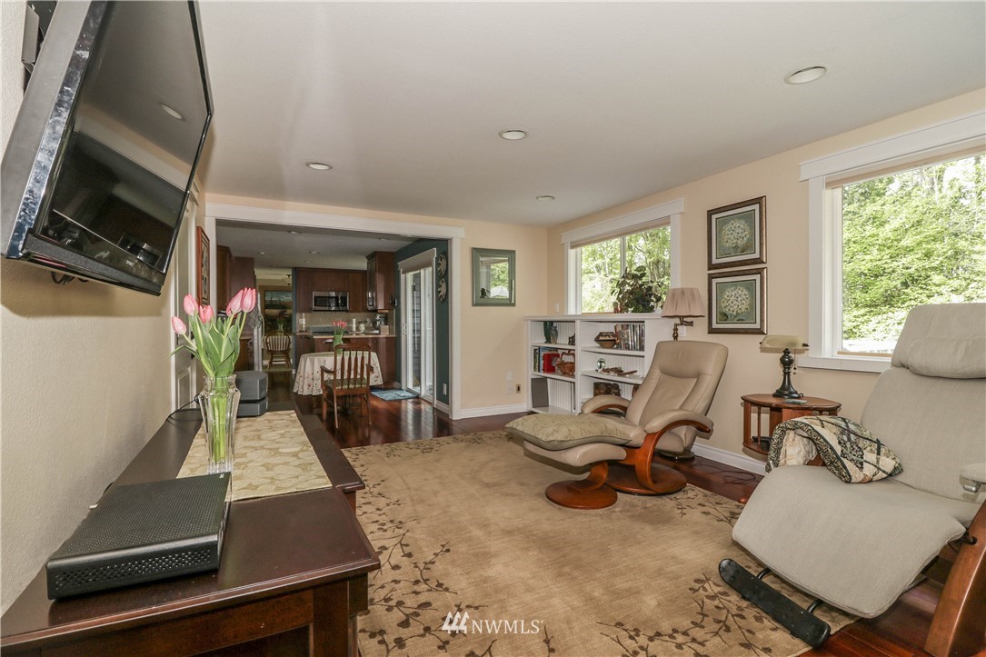 23430 11th Avenue West Bothell, WA 98021 - Photo 10 of 25