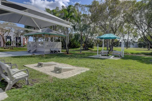 $83,000 | 3011 Westbury F, Unit 3011, Deerfield Beach, FL 33442