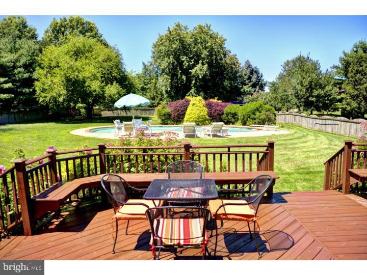 2017 Spring Valley Road Lansdale, PA 19446 - Photo 8 of 25 Deck