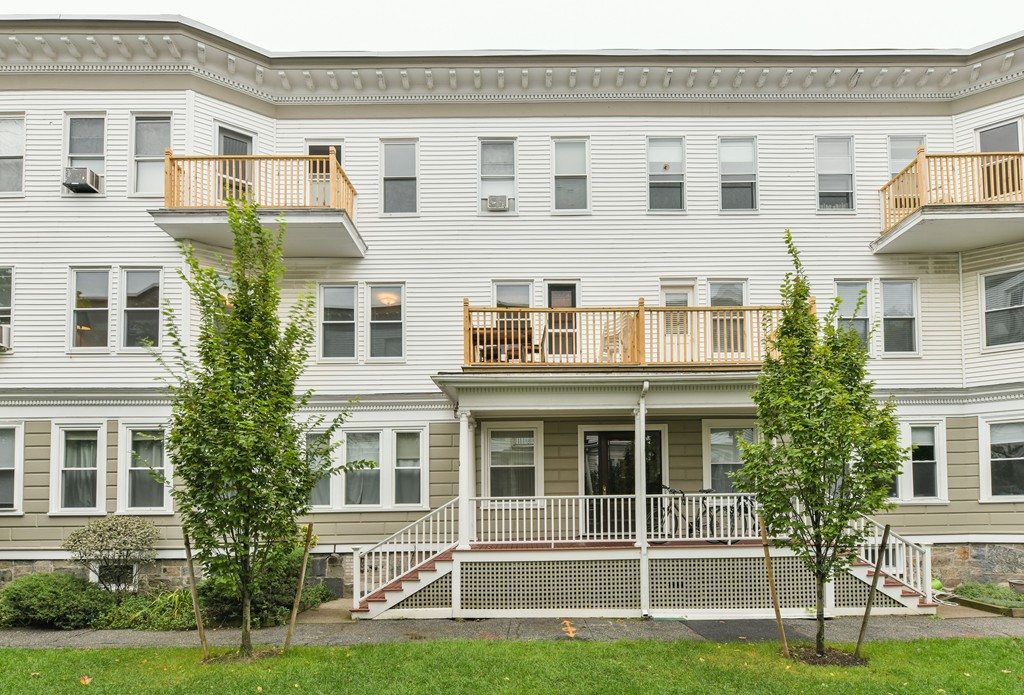 30 Stanton Road, Unit 4 Brookline, MA 02445 - Photo 20 of 21
