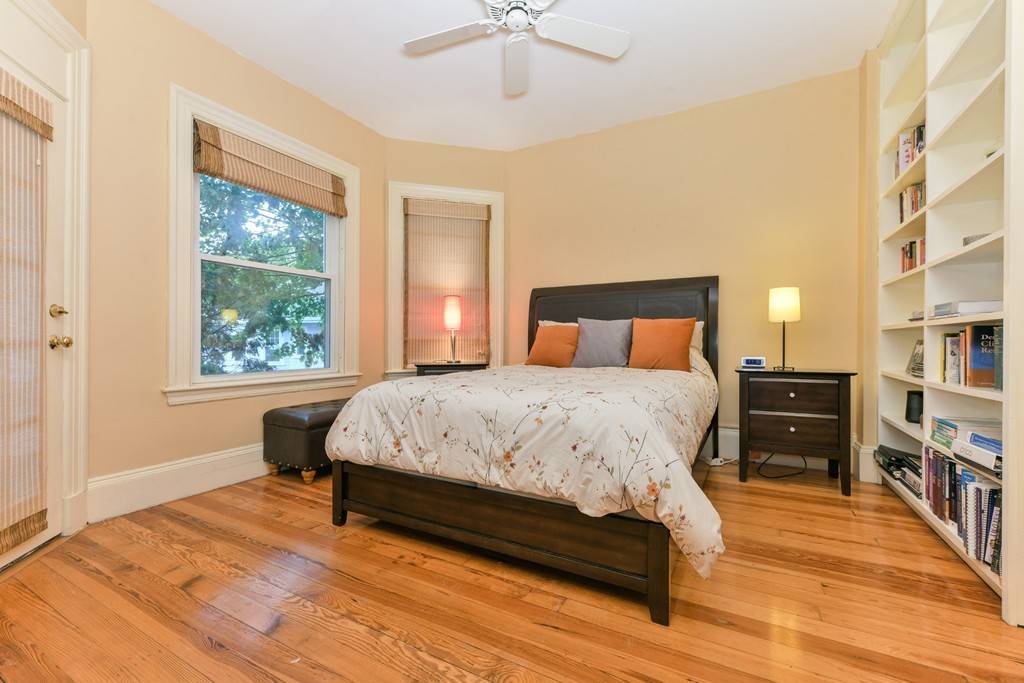 30 Stanton Road, Unit 4 Brookline, MA 02445 - Photo 5 of 21