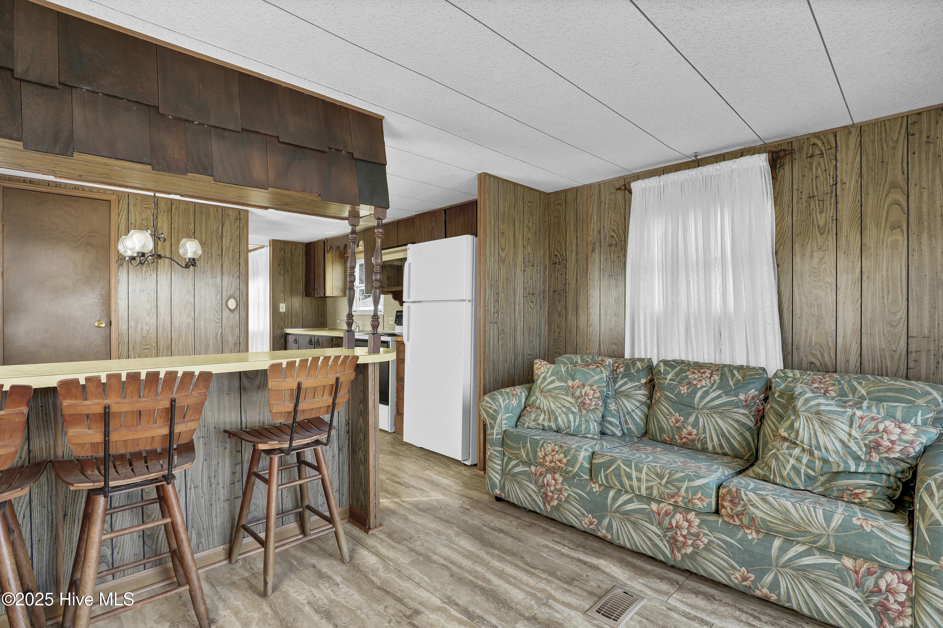 6015 6th Street Surf City, NC 28445 - Photo 21 of 36 6G8A1954