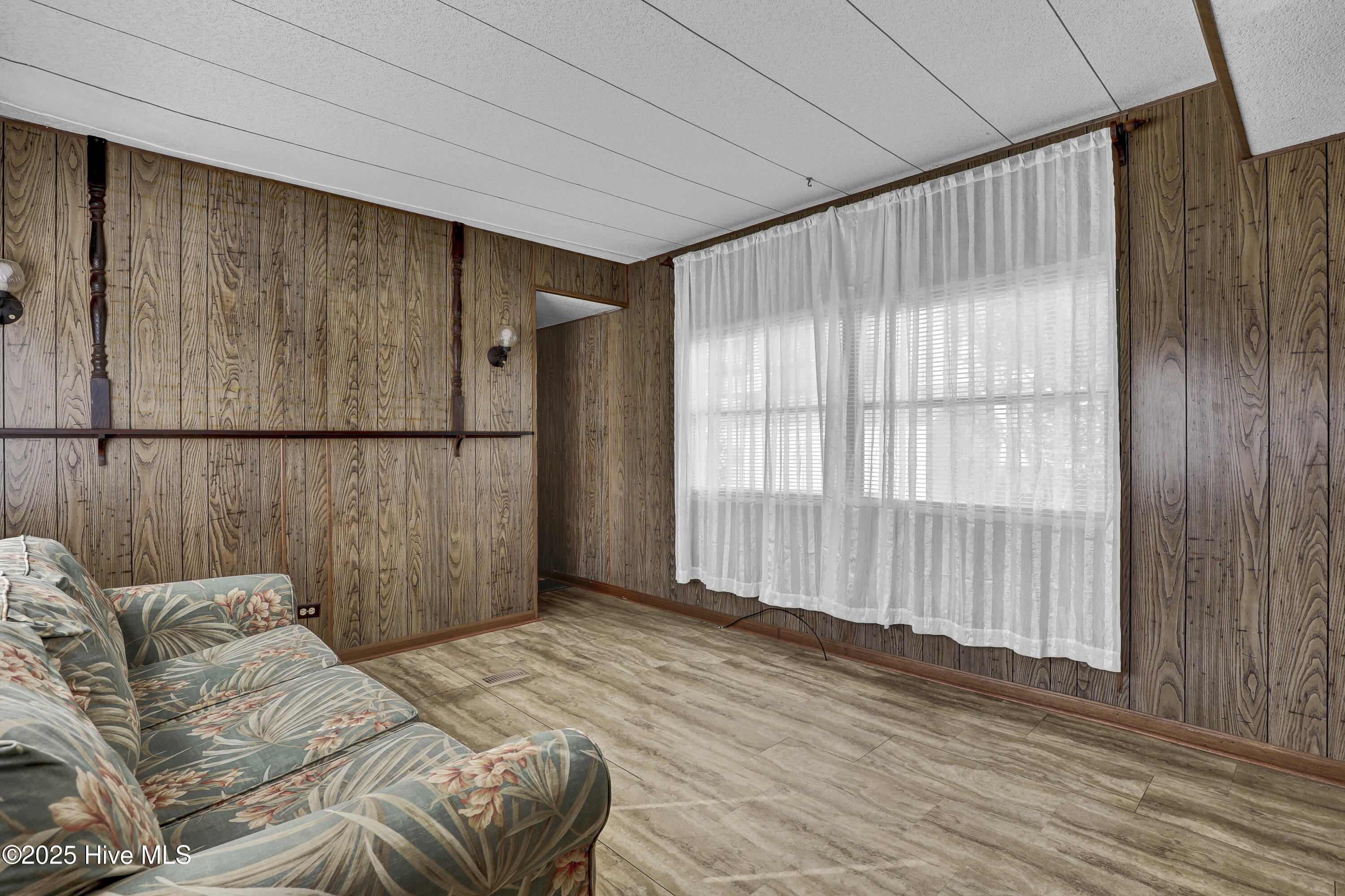 6015 6th Street Surf City, NC 28445 - Photo 27 of 36 6G8A1972