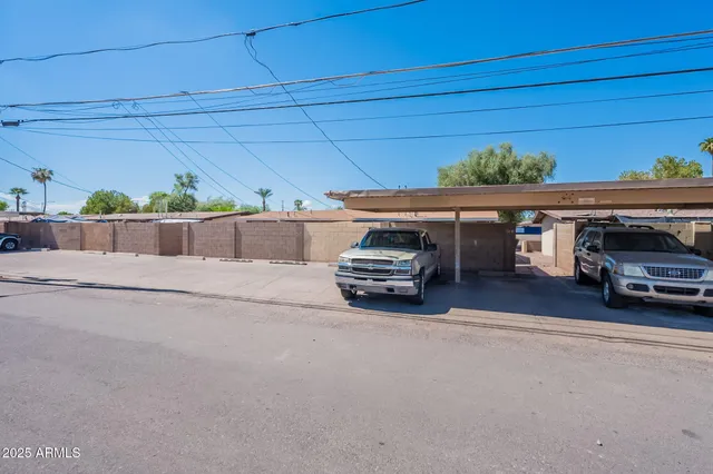$449,900 | 721 North Delaware Street, Chandler, AZ 85225