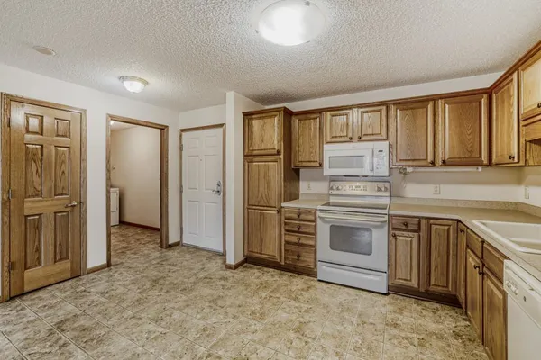 $249,900 | 13670 Carrach Avenue, Unit 308, Rosemount, MN 55068
