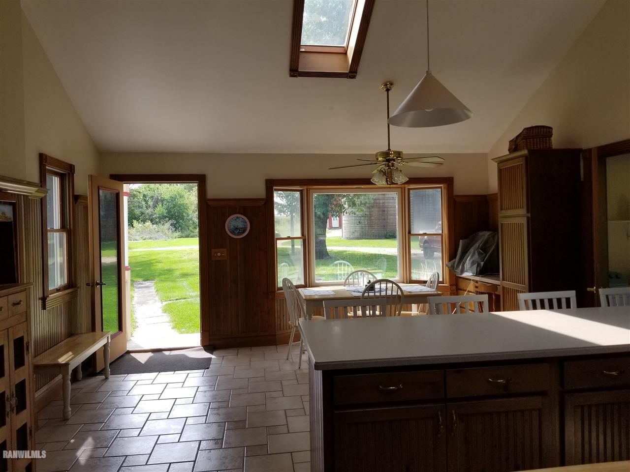 23480 Livingood Road Chadwick, IL 61014 - Photo 12 of 27 Gallery Image 12