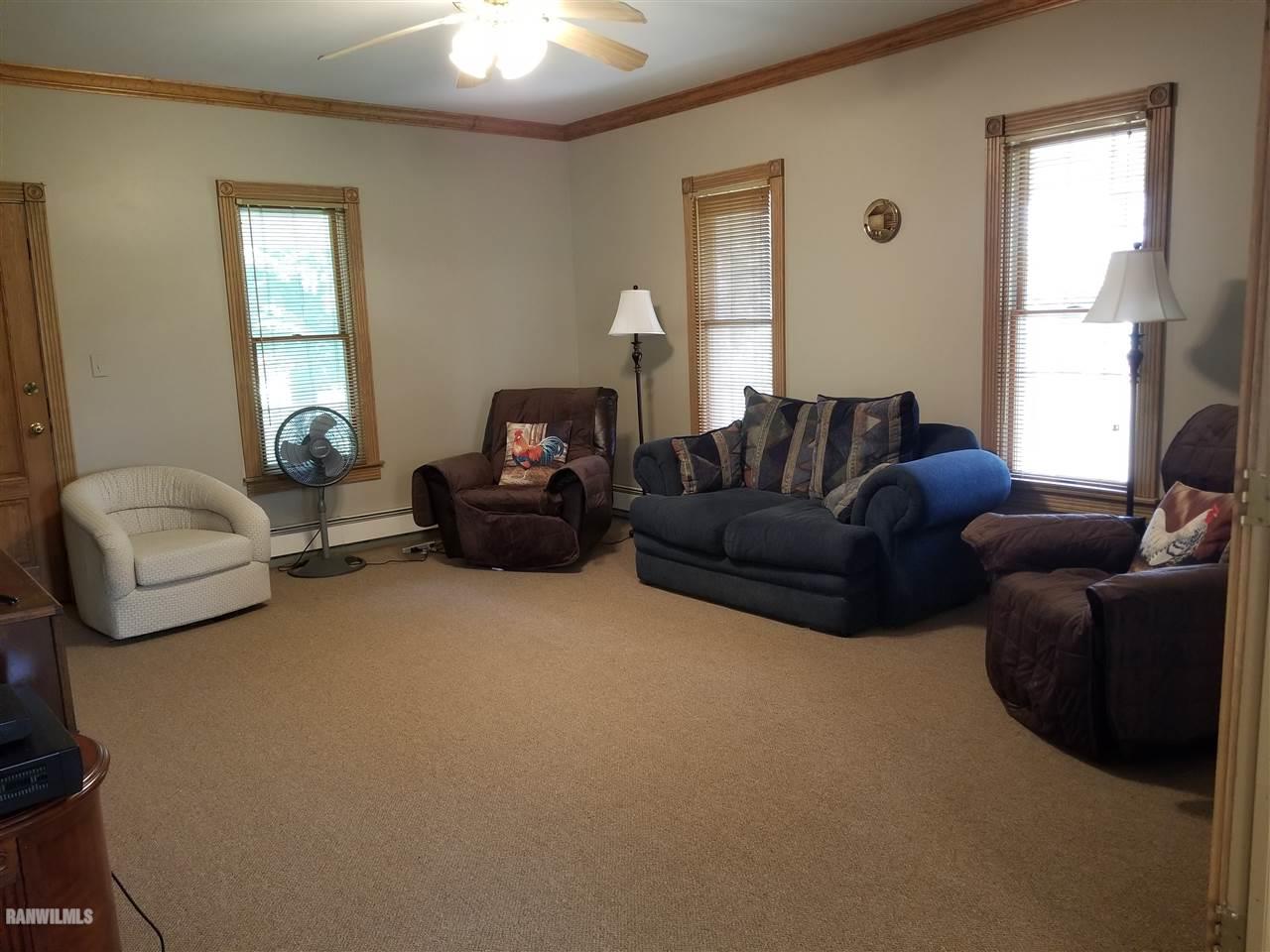 23480 Livingood Road Chadwick, IL 61014 - Photo 16 of 27 Gallery Image 16