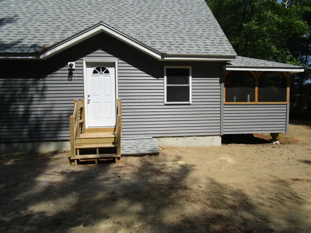 $280,000 | 5 Pine Street Lane, Lagrange, ME 04453