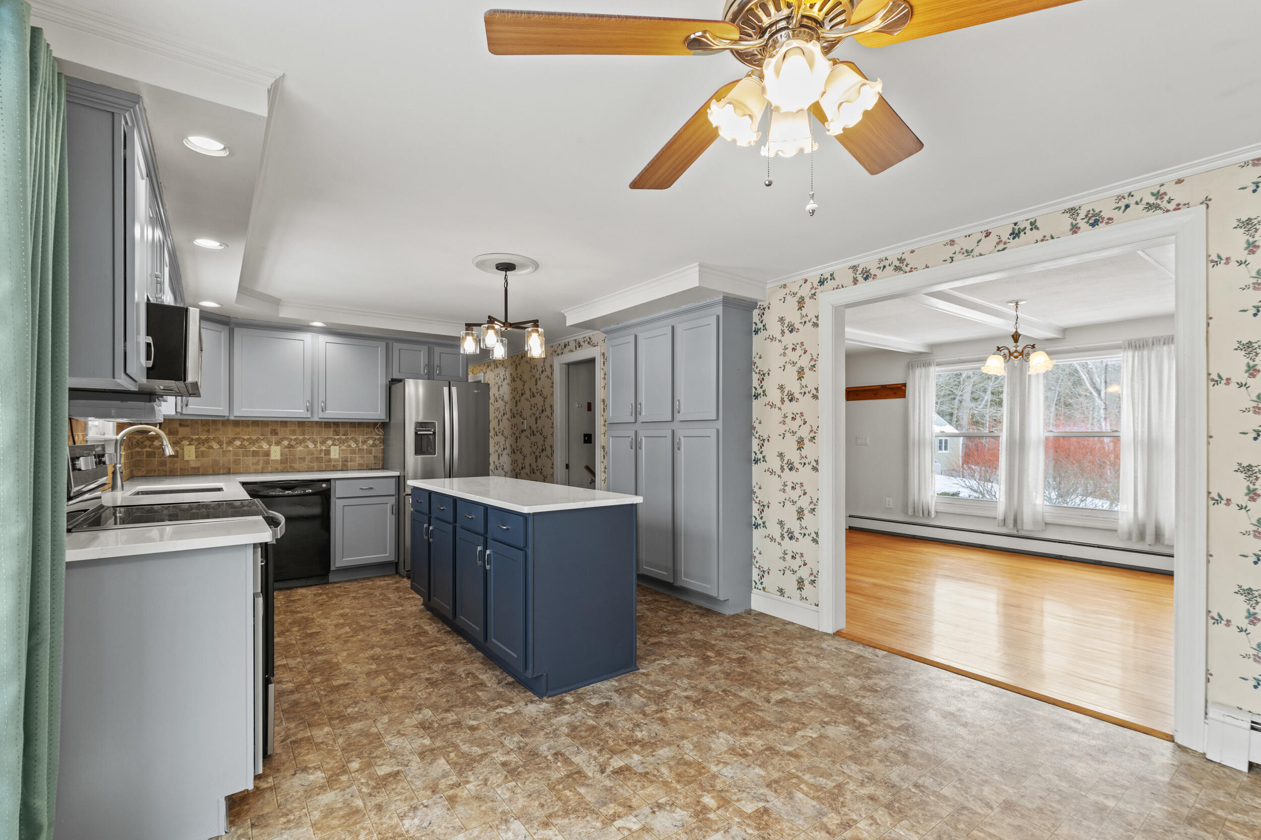 937 Duck Pond Road Westbrook, ME 04092 - Photo 7 of 32 937 Duck Pond Rd_ Westbrook - 010