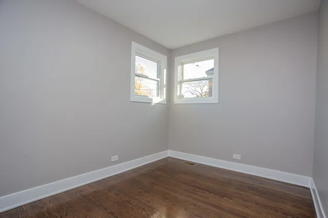 $264,900 | 12421 Honore Street, Calumet Park, IL 60827