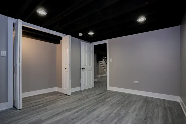 $264,900 | 12421 Honore Street, Calumet Park, IL 60827