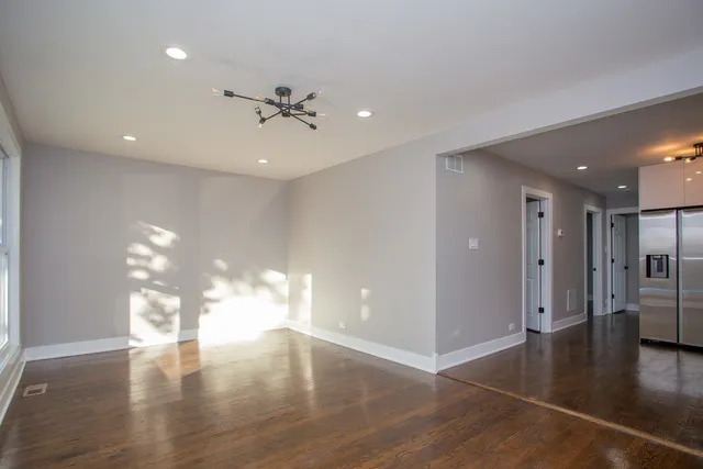 $264,900 | 12421 Honore Street, Calumet Park, IL 60827