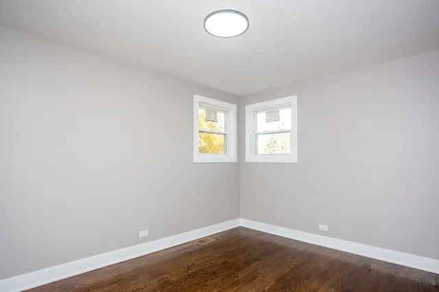 $264,900 | 12421 Honore Street, Calumet Park, IL 60827