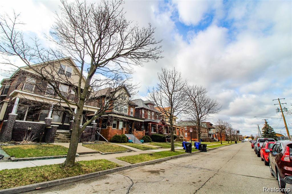 314 Hendrie Street Detroit, MI 48202 - Photo 31 of 36