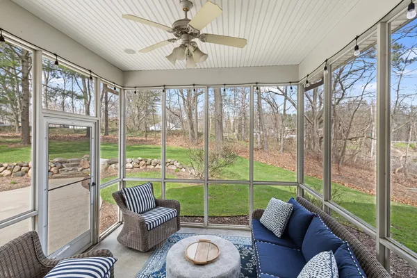 $735,000 | 8049 Barony Point, Mattawan, MI 49071