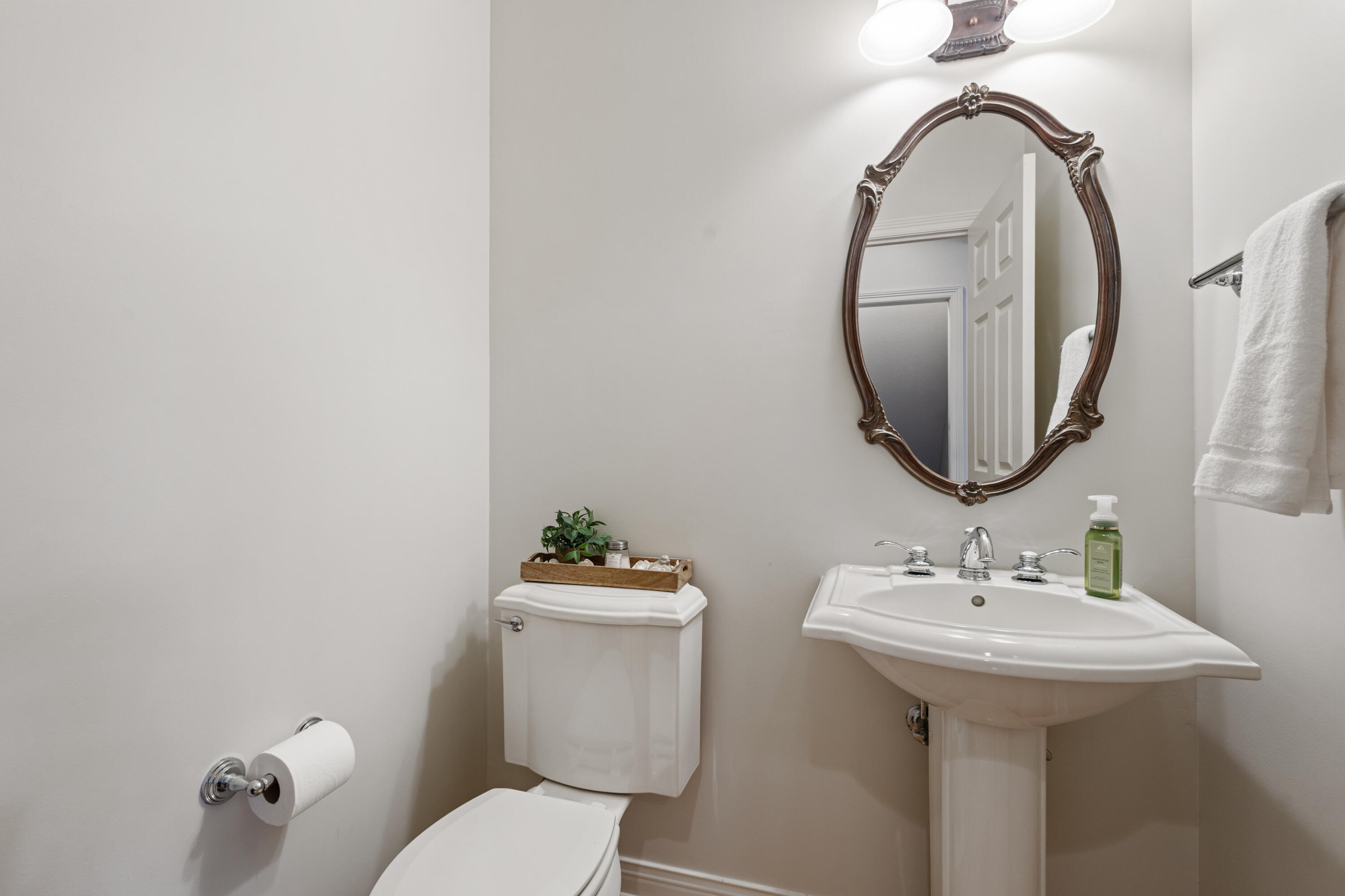 8049 Barony Point Mattawan, MI 49071 - Photo 20 of 69 8049 Barony Point