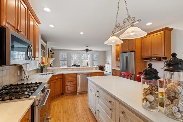 $735,000 | 8049 Barony Point, Mattawan, MI 49071