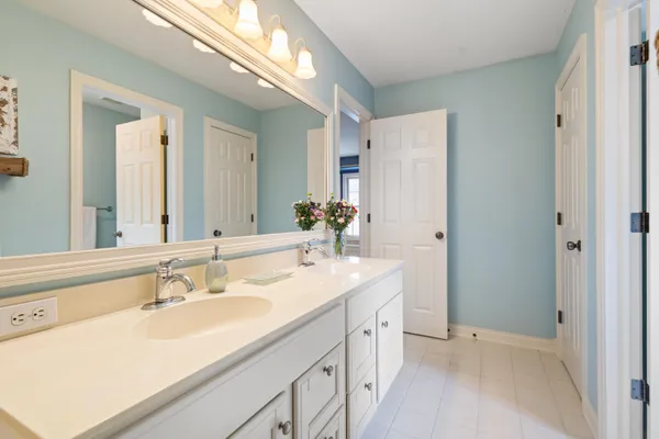 $735,000 | 8049 Barony Point, Mattawan, MI 49071