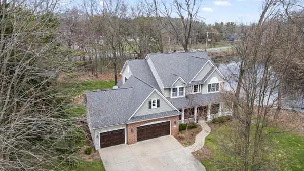 $735,000 | 8049 Barony Point, Mattawan, MI 49071