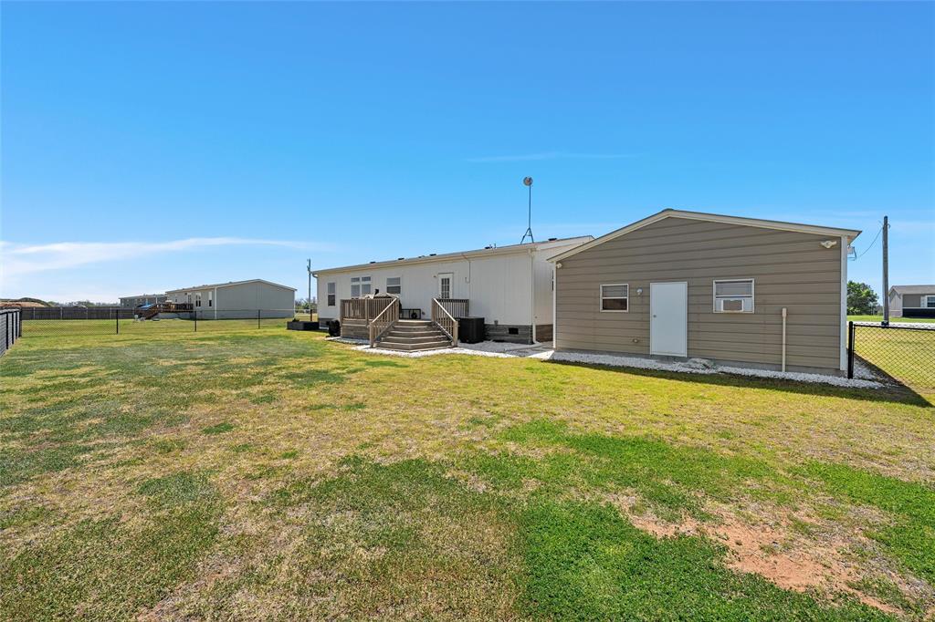292 Rio Rim Road Waco, TX 76705 - Photo 28 of 35
