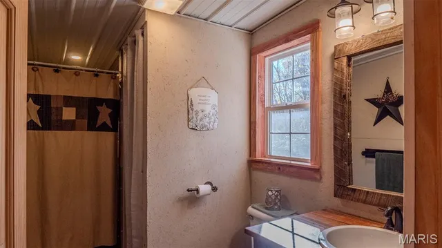 $337,500 | 11429 County Road 442, Redford, MO 63665