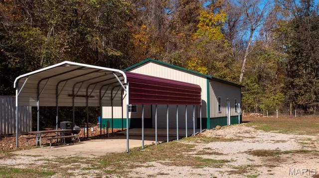 $337,500 | 11429 County Road 442, Redford, MO 63665