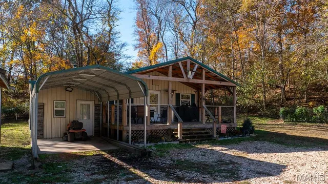 $337,500 | 11429 County Road 442, Redford, MO 63665