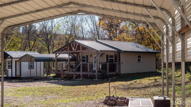 $337,500 | 11429 County Road 442, Redford, MO 63665