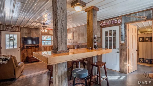 $337,500 | 11429 County Road 442, Redford, MO 63665