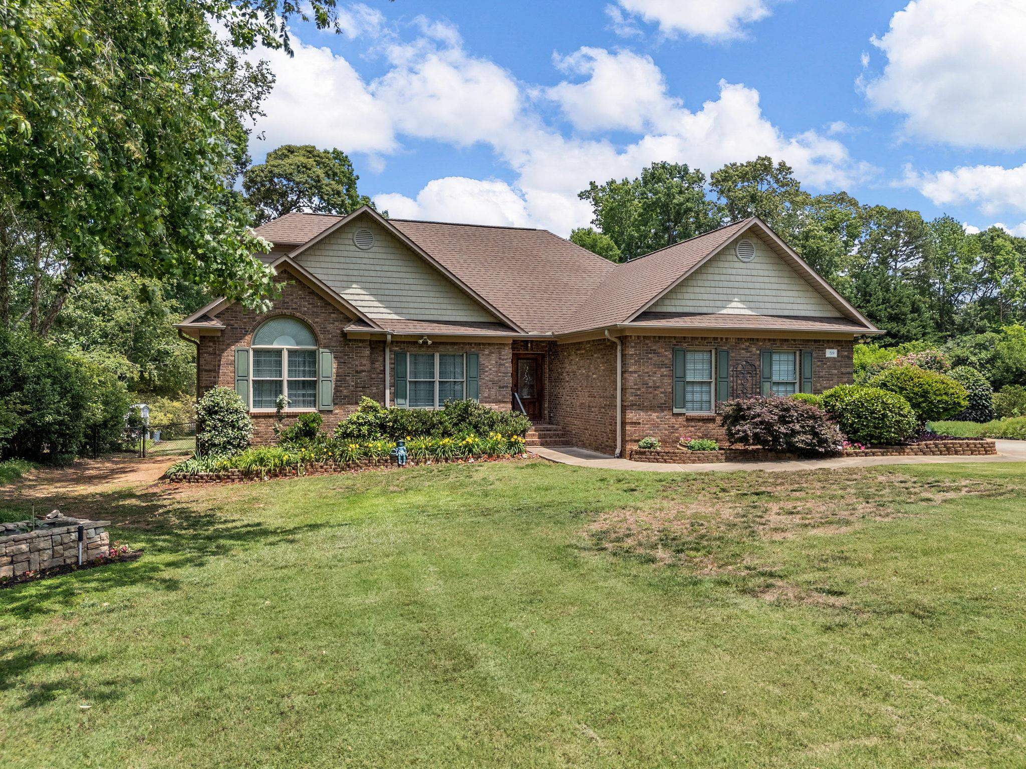 519 Planters Rest Lane Inman, SC 29349 - Photo 3 of 40