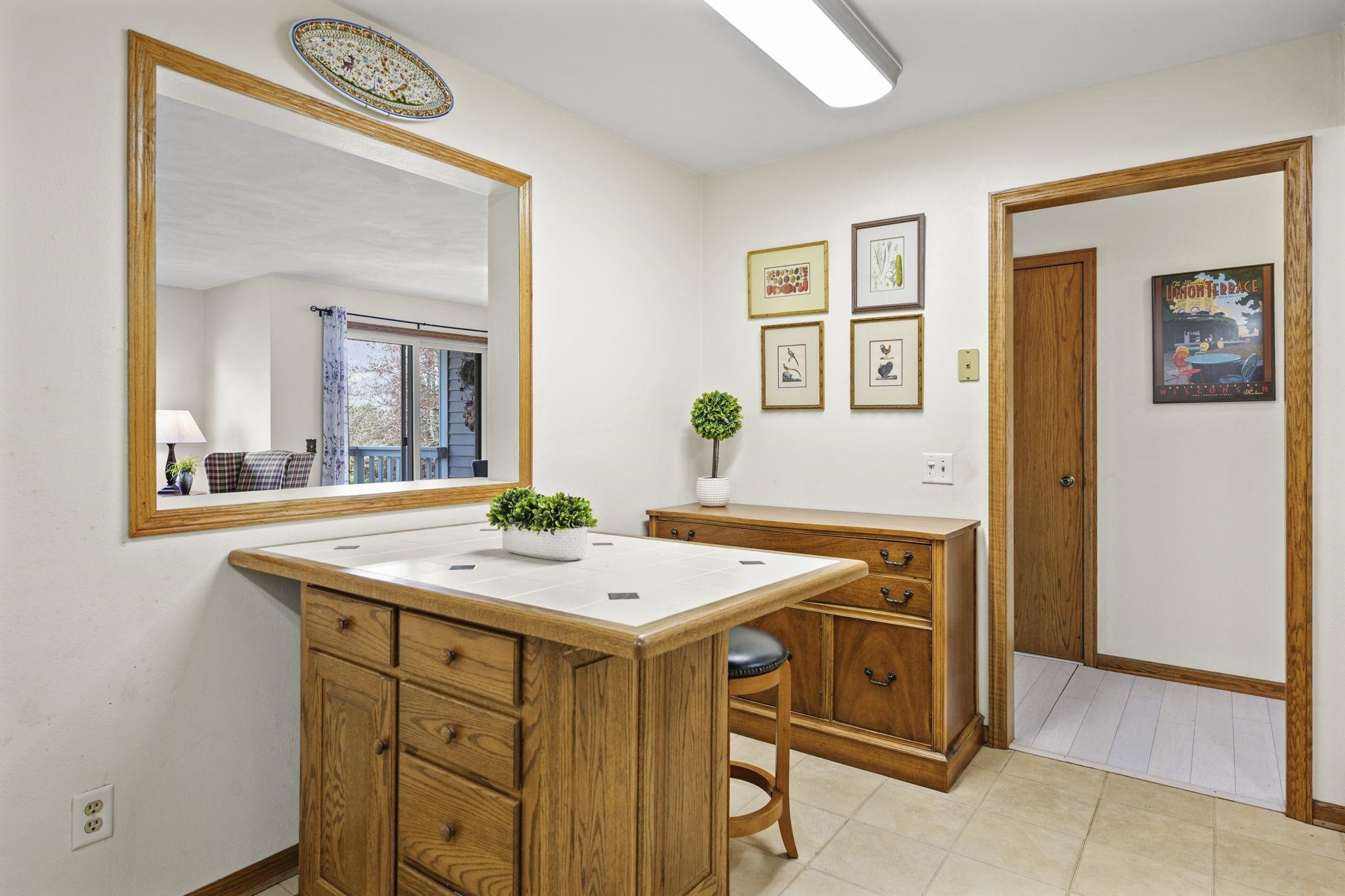 821 North Gammon Road Madison, WI 53717 - Photo 14 of 51