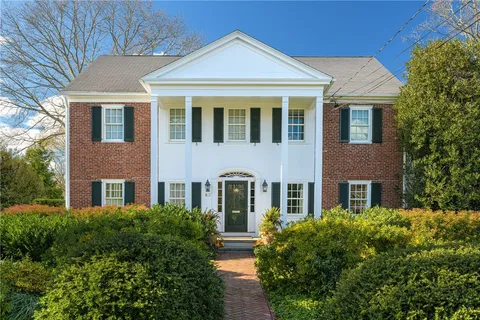 $2,450,000 | 63 Alfred Drowne Road, Barrington, RI 02806