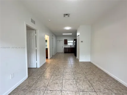$1,895 | 1035 Northeast 10th Avenue, Unit 1, Fort Lauderdale, FL 33304