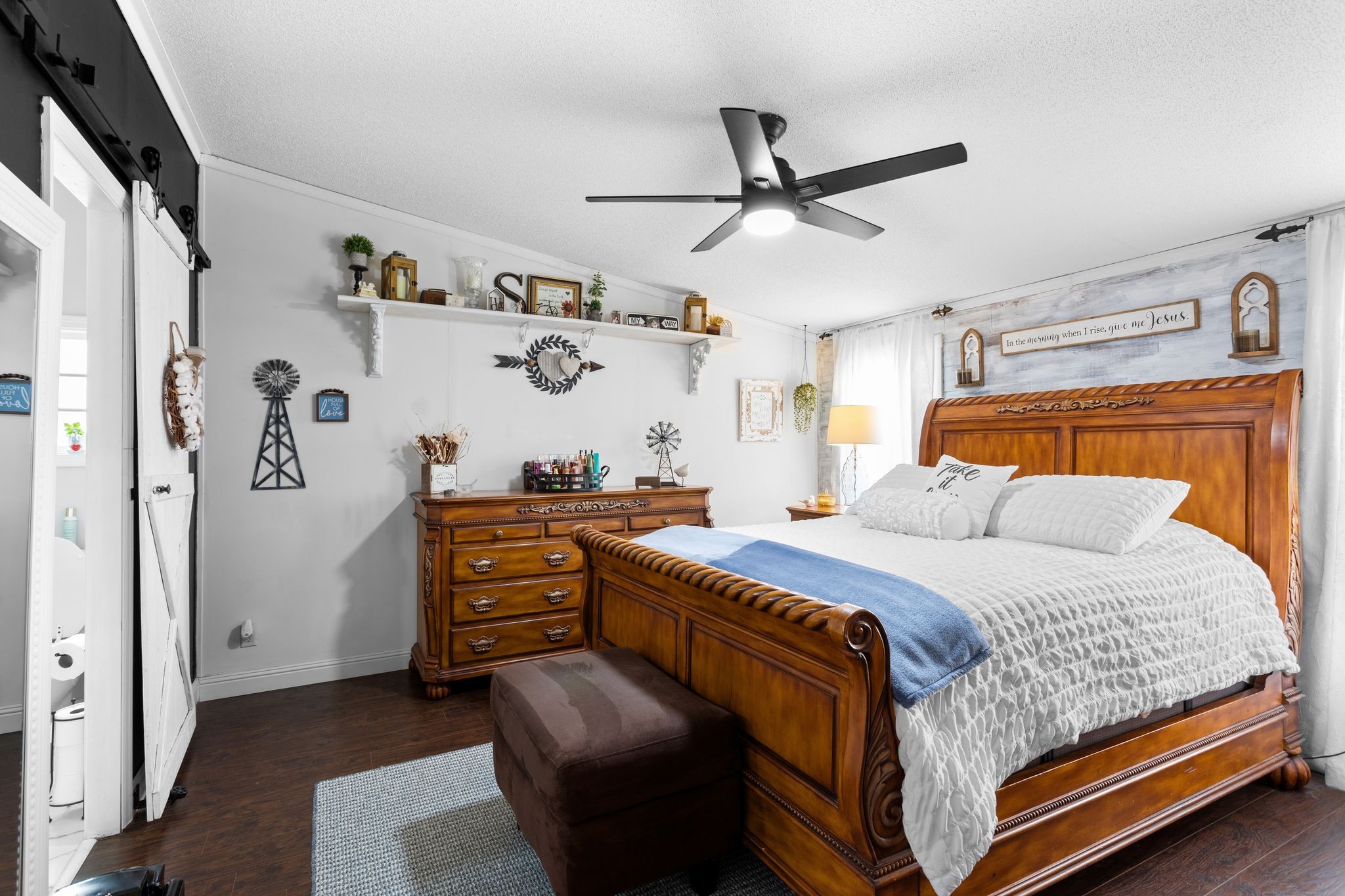 1892 Preacher Holt Road Mount Pleasant, TN 38474 - Photo 15 of 36 a bedroom with a bed and a dresser