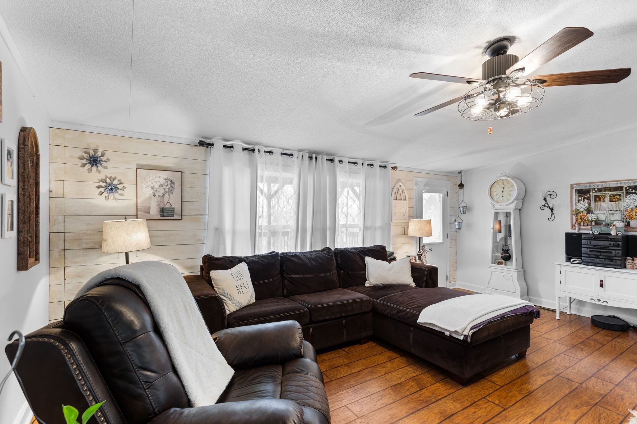 1892 Preacher Holt Road Mount Pleasant, TN 38474 - Photo 9 of 36 a living room with furniture and a large window