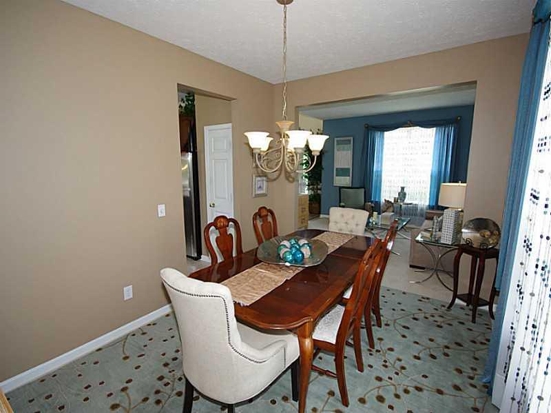 8843 Rapp Drive Indianapolis, IN 46237 - Photo 3 of 24 Gallery Image 3