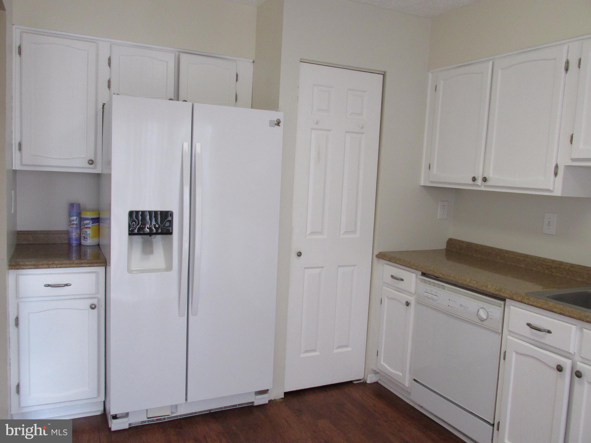 16 Sylvan Oak Way Nottingham, MD 21236 - Photo 3 of 30 Kitchen
