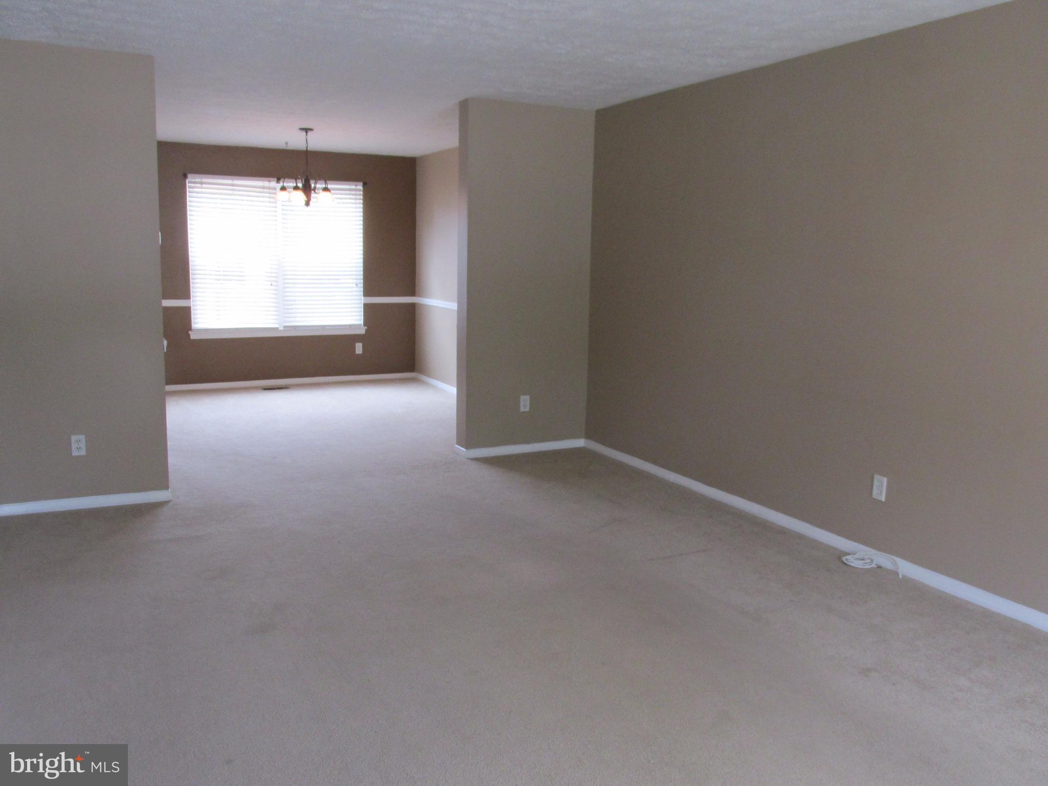 16 Sylvan Oak Way Nottingham, MD 21236 - Photo 9 of 30 Dining Room to Dining Room
